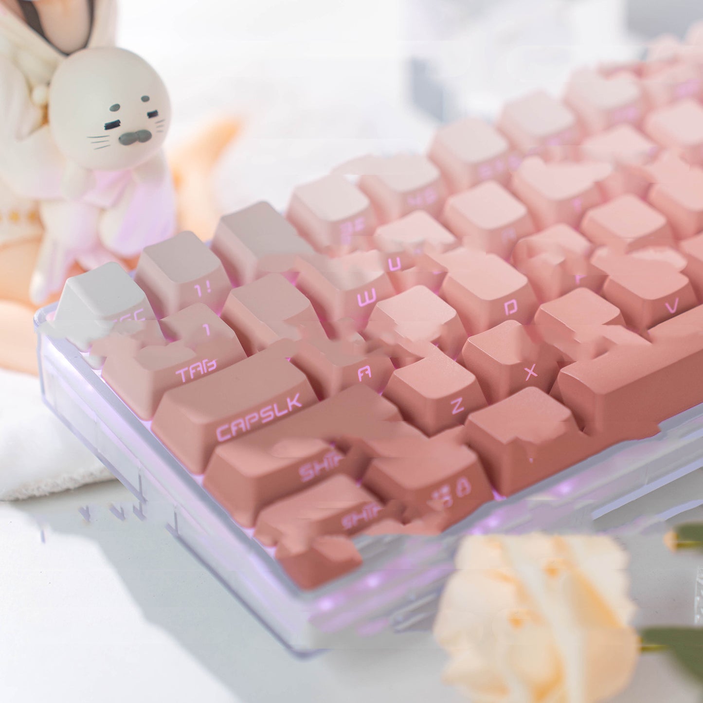 Transparent Three-Mode Mechanical Keyboard: Hot-Swappable and Wireless Bluetooth