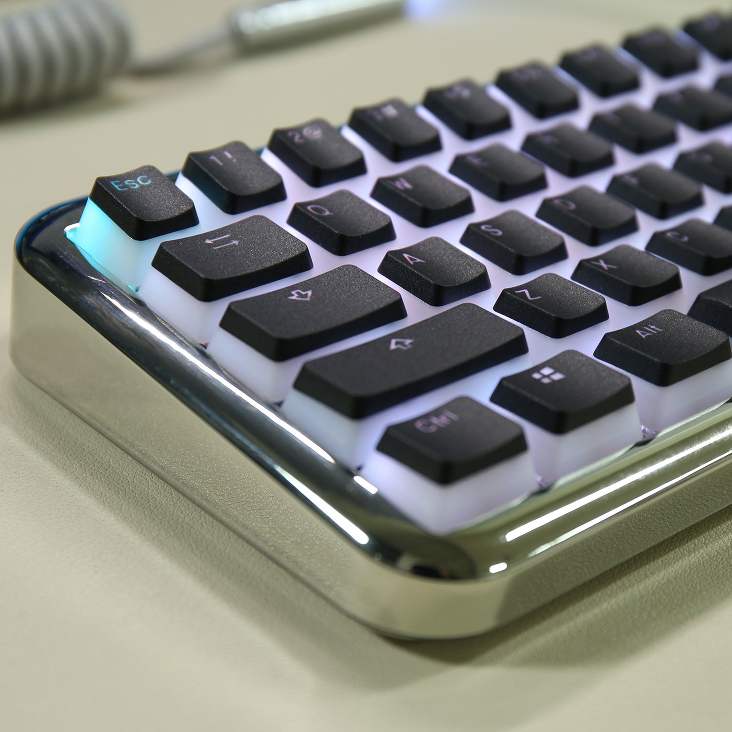 Double Skin Milk Translucent Keycap Closed Keyboard