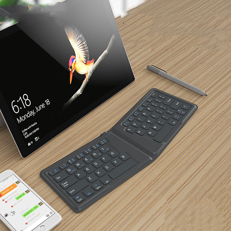 Bluetooth Keyboard Compatible with Apple, Aerospace Universal Keyboard Callipson