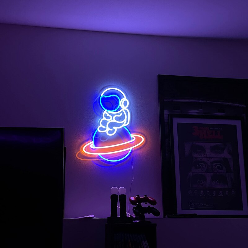 Planet Shape Neon Wall Light Callipson